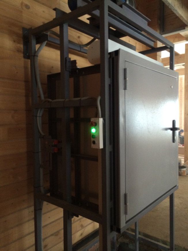 Малогрузовой сервисный подъемник, 250 кг, Златоуст