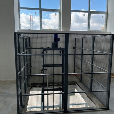 Мачтовый подъемник, 250 кг